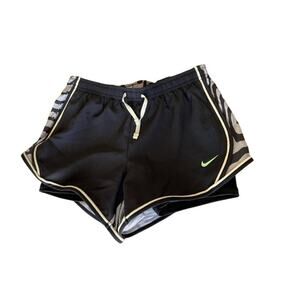 Nike‎ Shorts Running Dri Fit Girls  XL *NWT